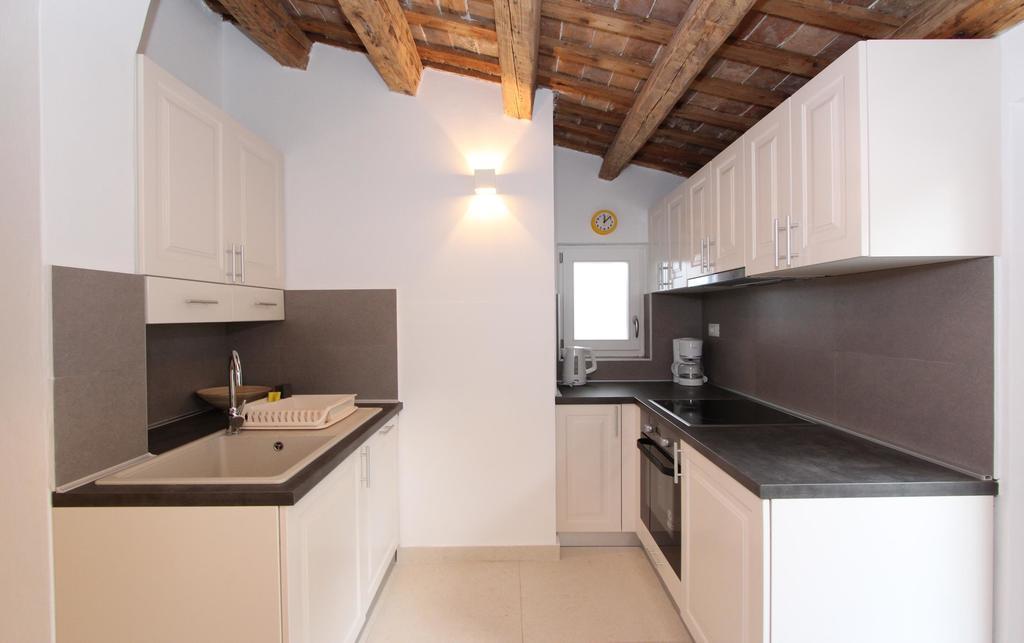 Apartment Danalu โรวีน ภายนอก รูปภาพ
